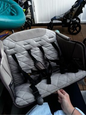 Veer XL infant comfort seat
